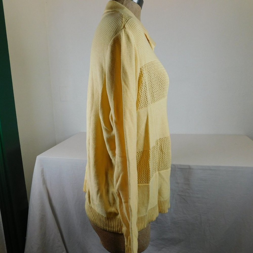 Weekends by Chicos Cardigan Sweater Size 3 (XL/16) Yellow Snaps Long Sleeve - Picture 5 of 9
